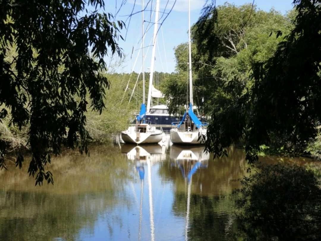 Отель Marinas Del Риачуэло Экстерьер фото